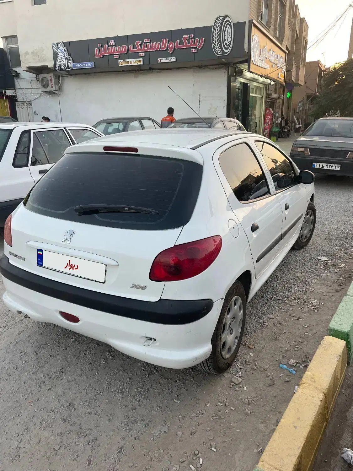 پژو 206 تیپ 2 - 1398