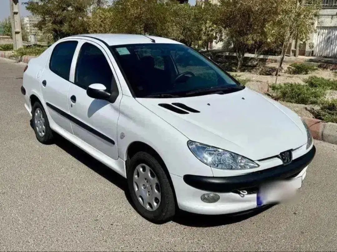 پژو ۲۰۶ صندوق دار v8 - 1398