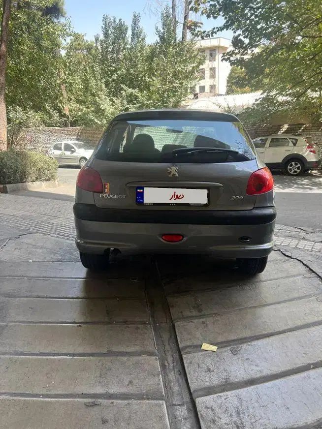 پژو 206 تیپ 5 - 1395