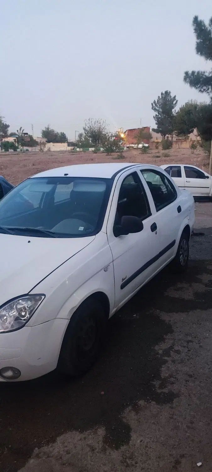 تیبا صندوق دار SX - 1392