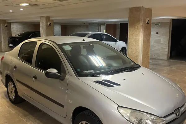 پژو ۲۰۶ صندوق دار v8 - 1395