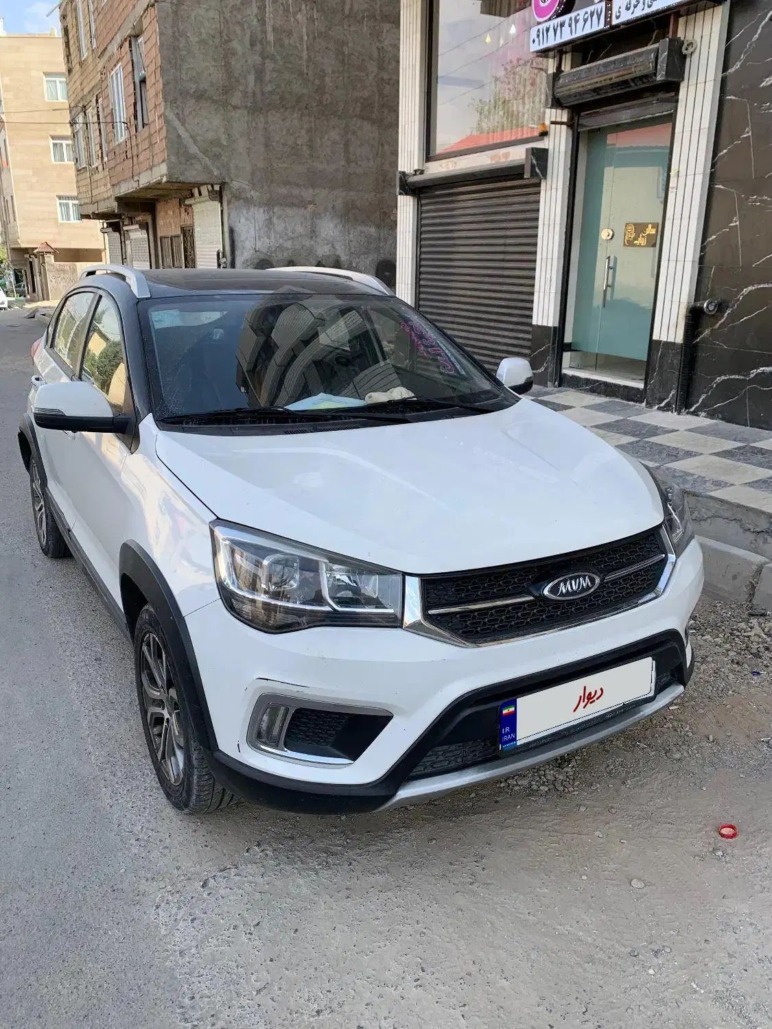 خودرو ام وی ام، X22 آگهی ann_20560829