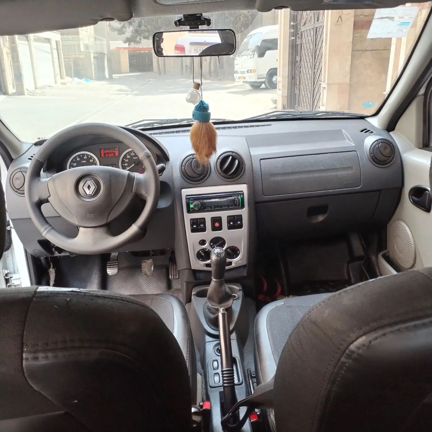 رنو تندر 90 E2 - 1396