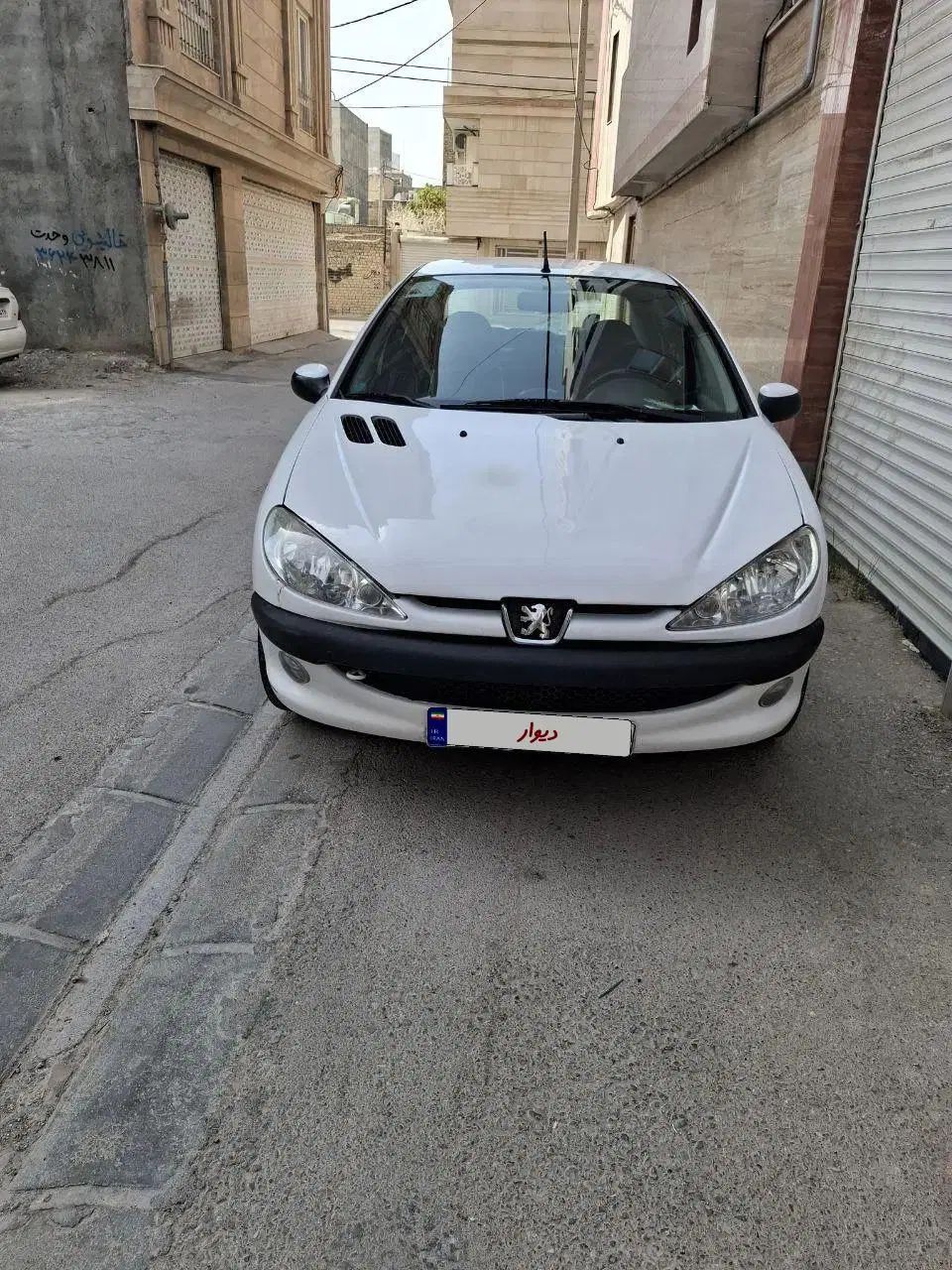 پژو ۲۰۶ صندوق دار v8 - 1396
