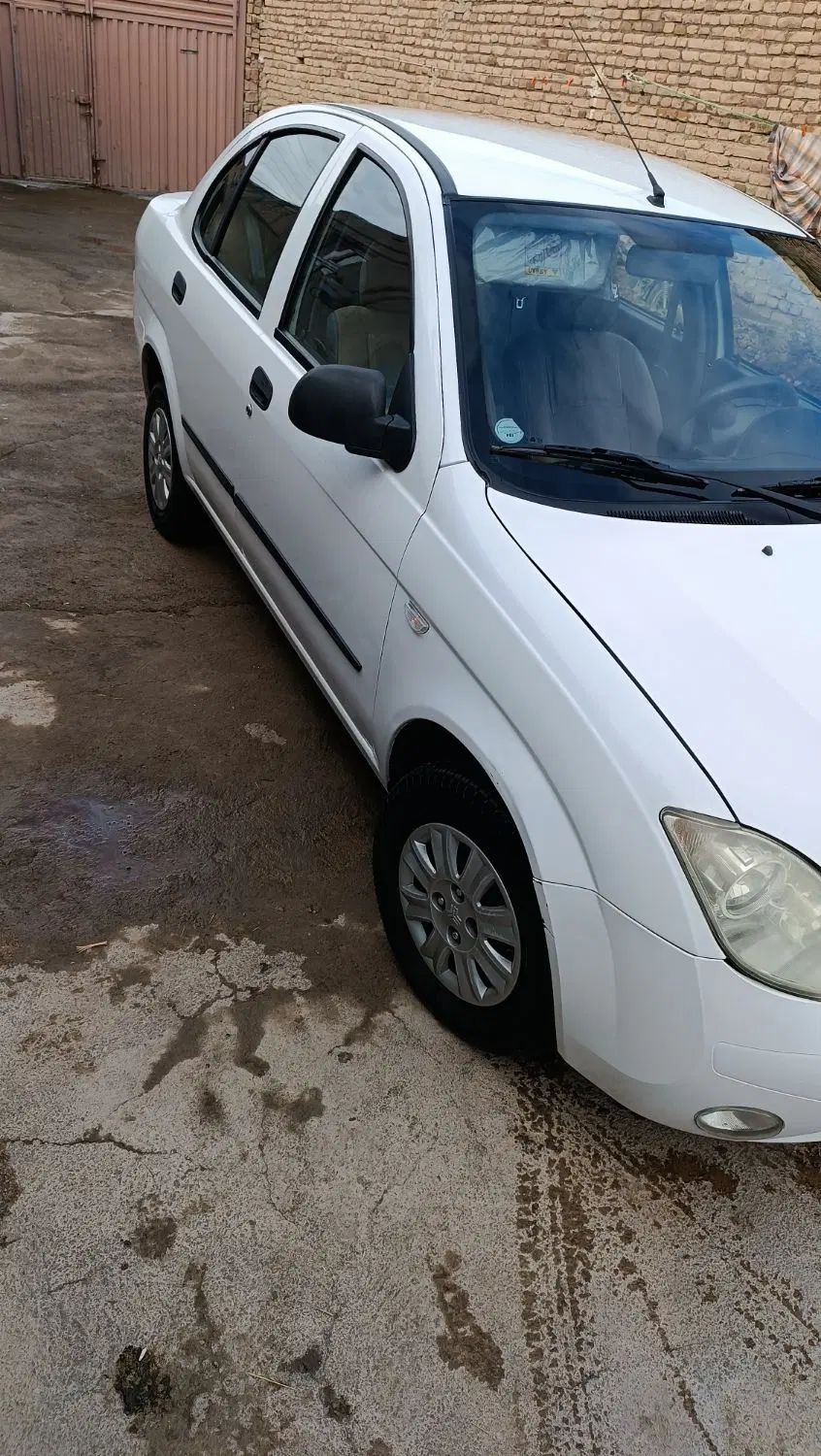 تیبا صندوق دار SX - 1398