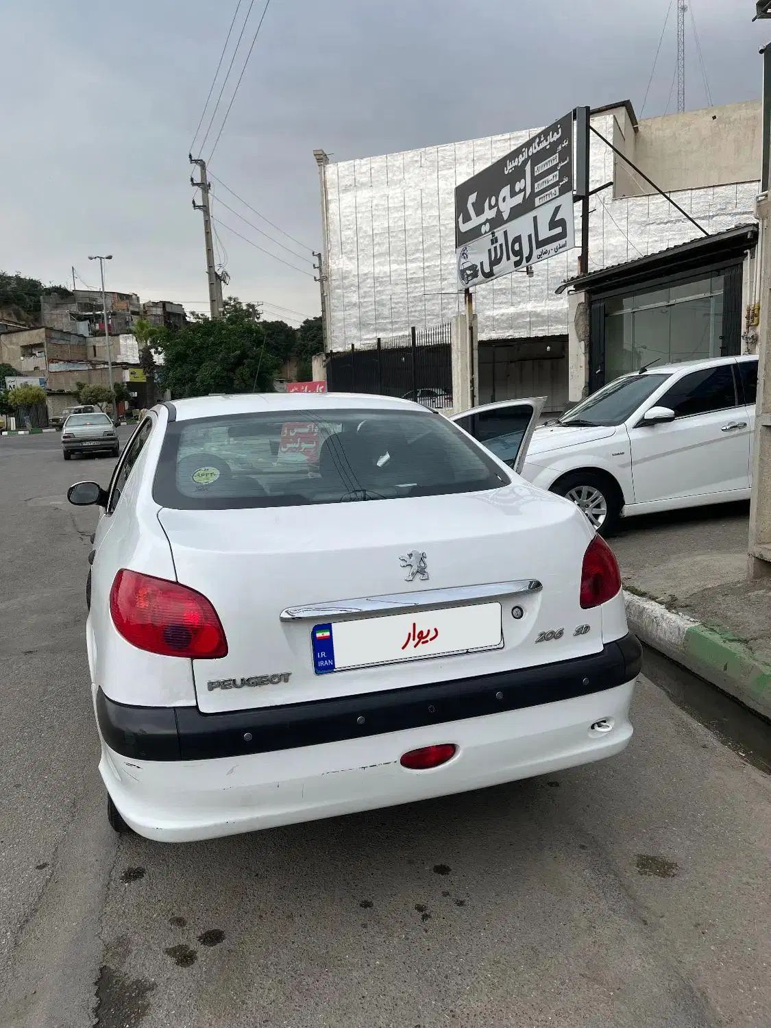 خودرو پژو، ۲۰۶ صندوق دار آگهی ann_20561501