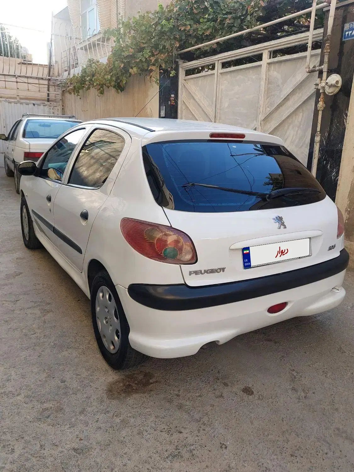 پژو 206 تیپ 5 - 1394