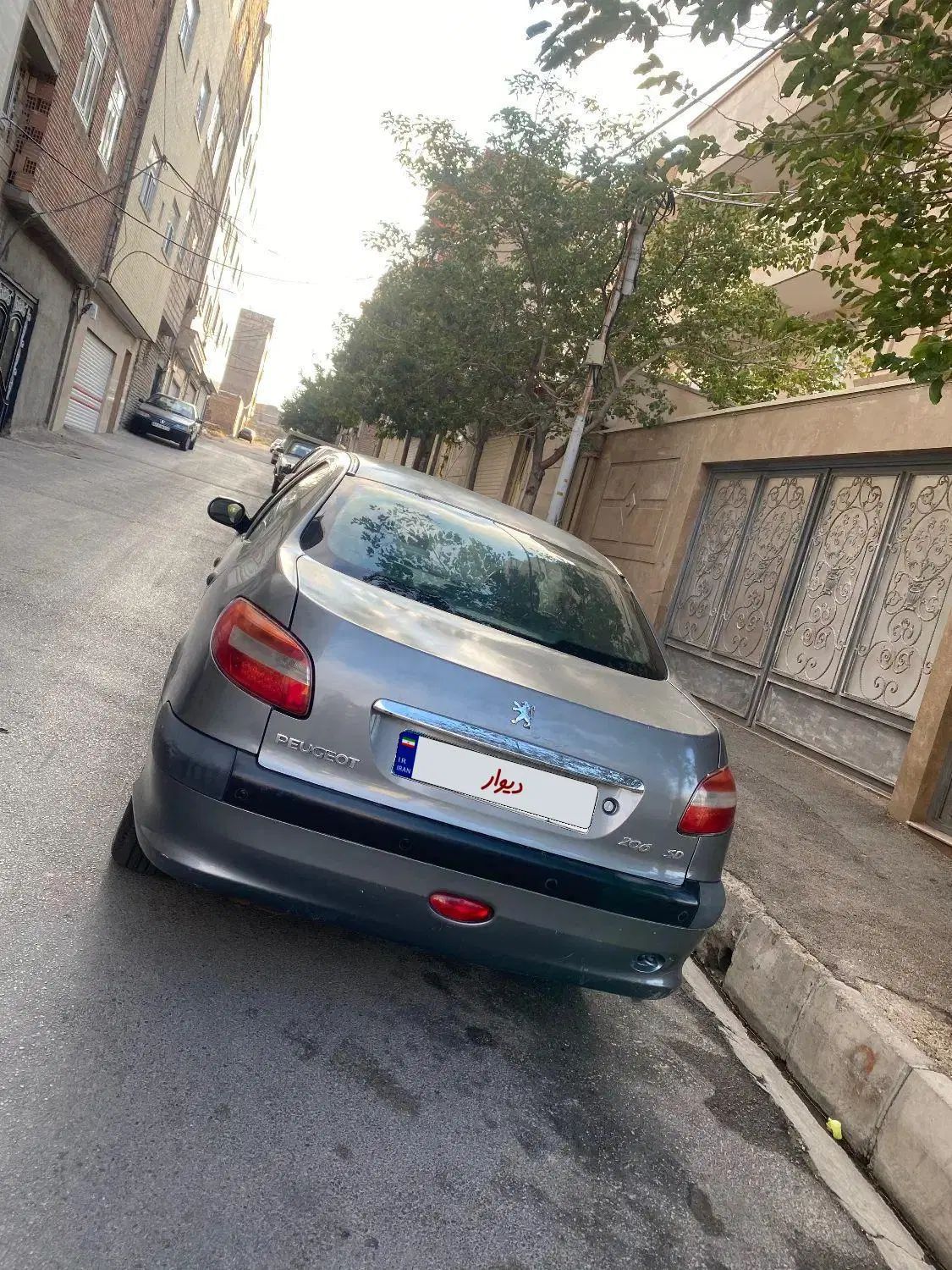 پژو ۲۰۶ صندوق دار v8 - 1388