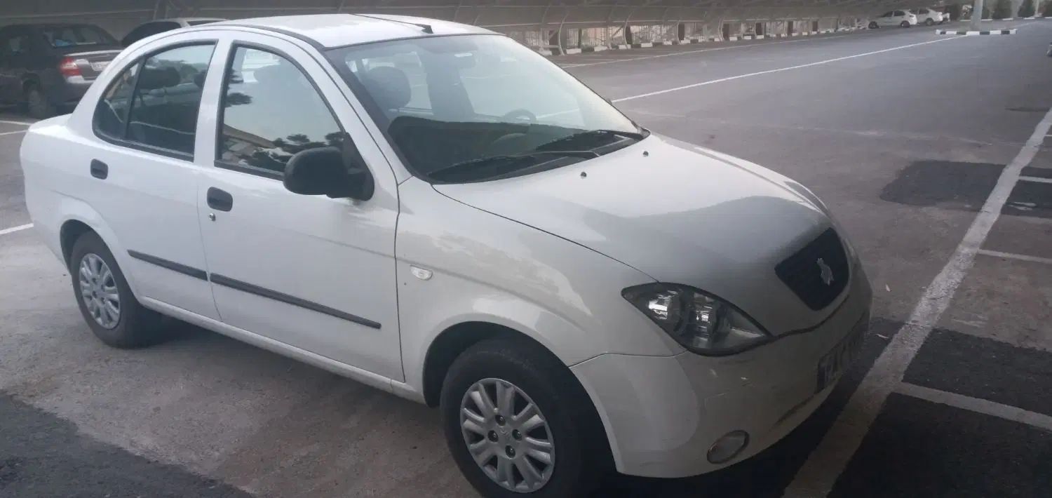 تیبا صندوق دار SX - 1401