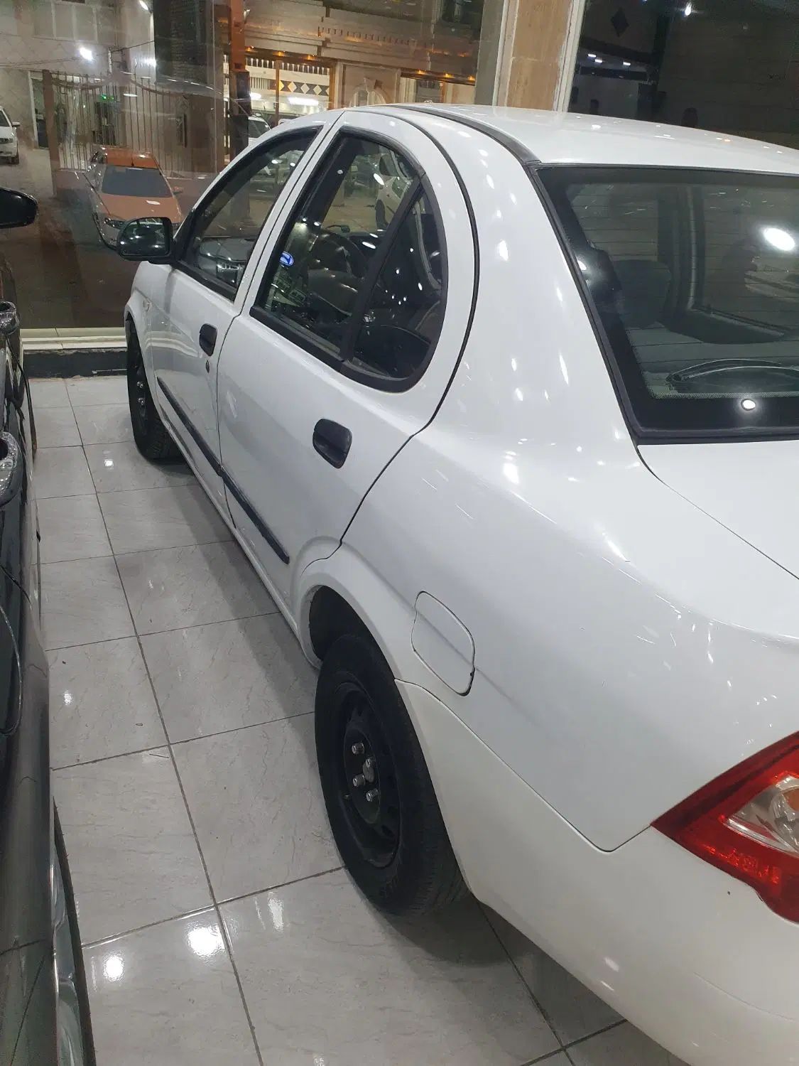 تیبا صندوق دار SX - 1396