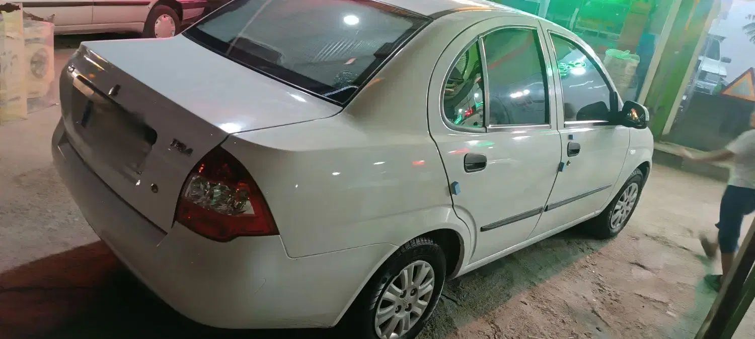 تیبا صندوق دار SX - 1399