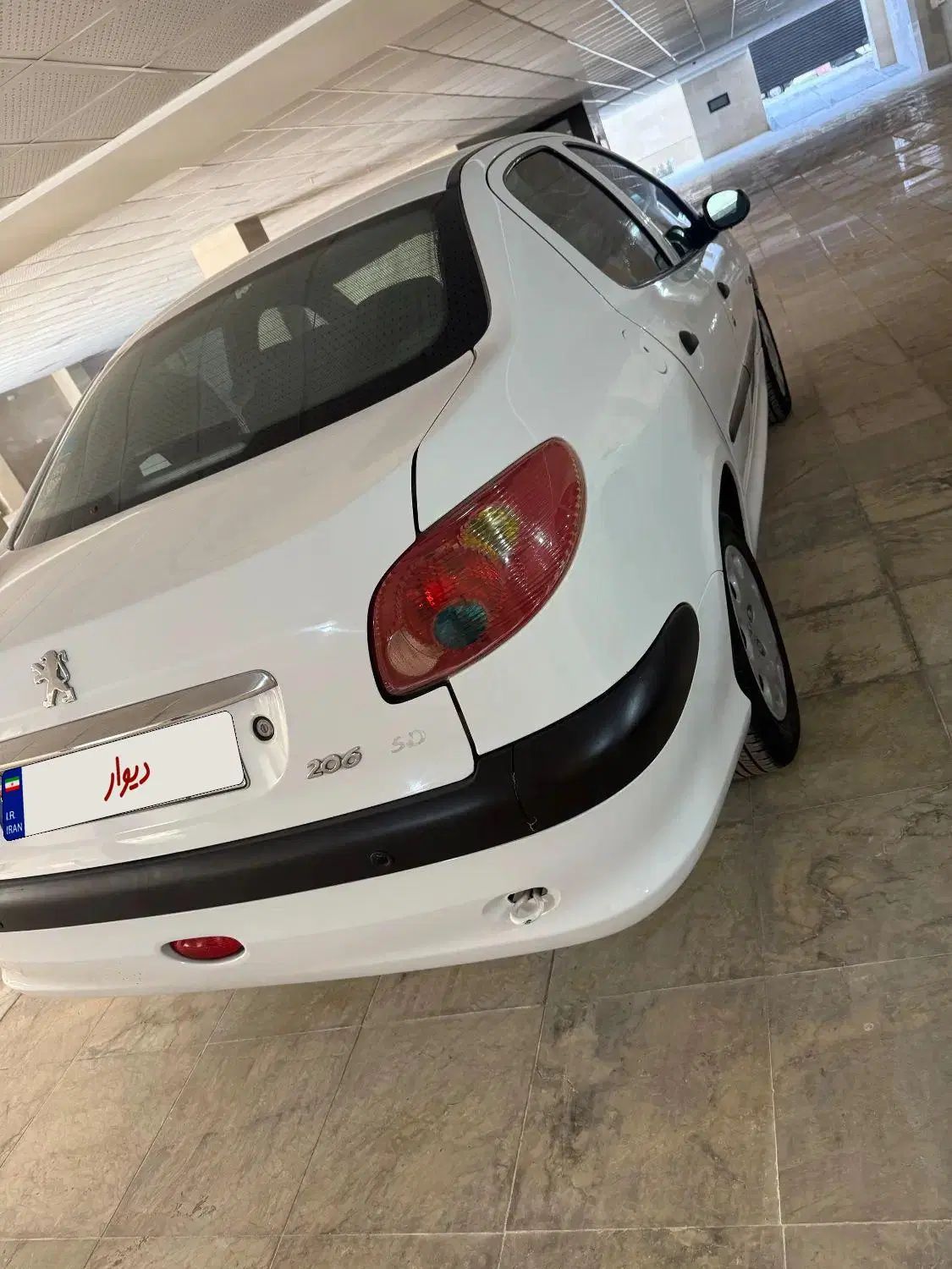 پژو ۲۰۶ صندوق دار v8 - 1397