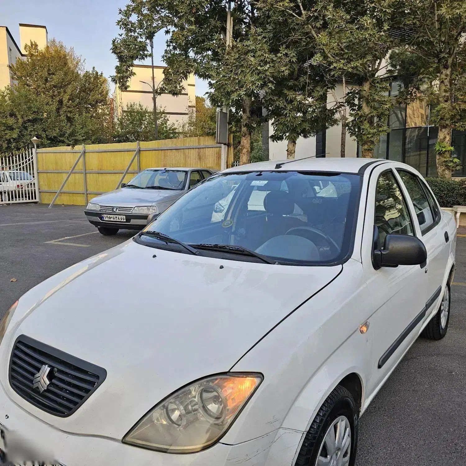 تیبا صندوق دار SX - 1395