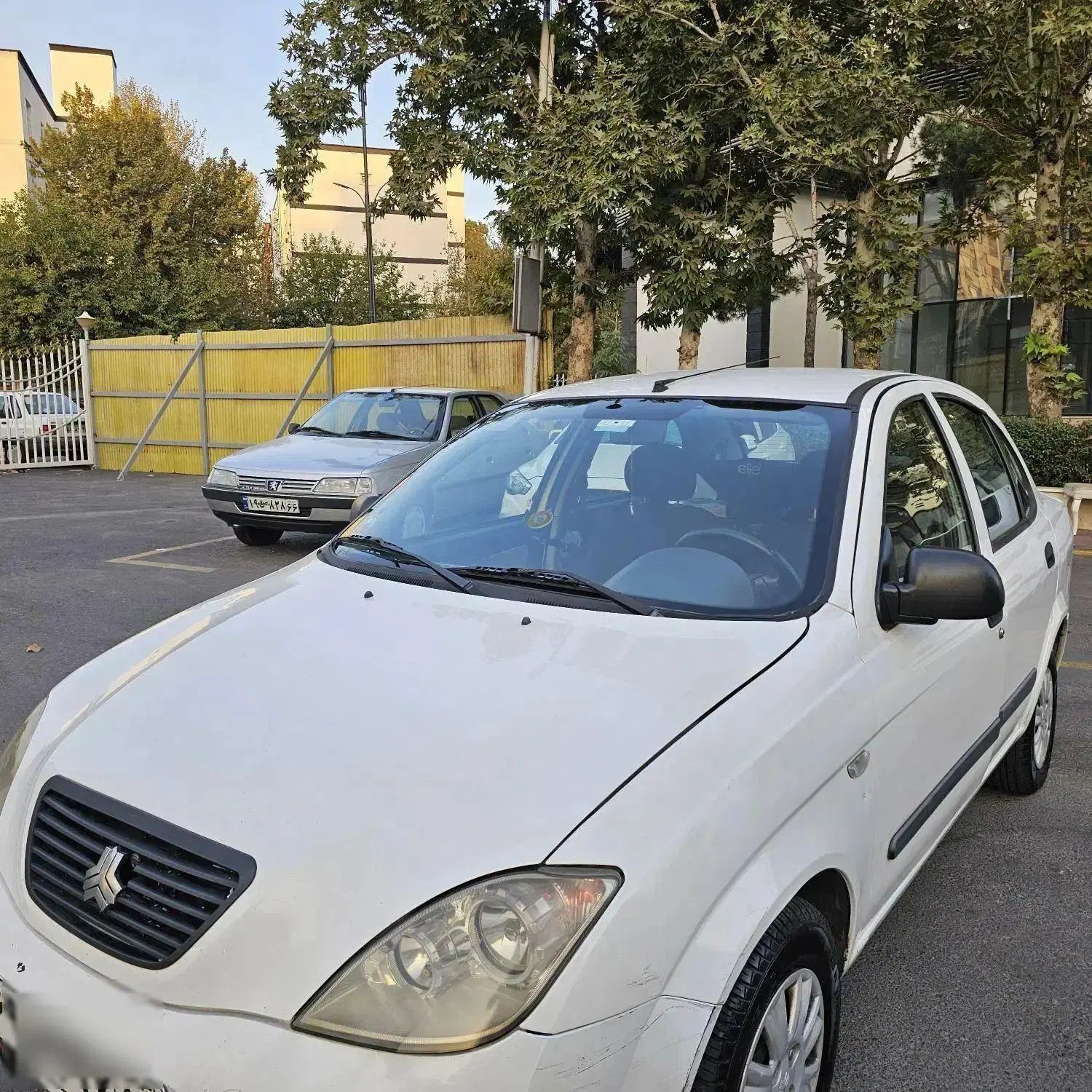 تیبا صندوق دار SX - 1395