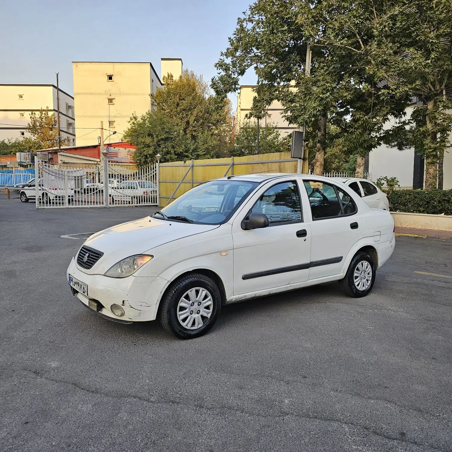 تیبا صندوق دار SX - 1395