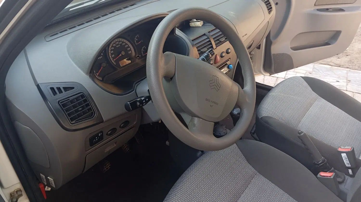 تیبا صندوق دار SX - 1400