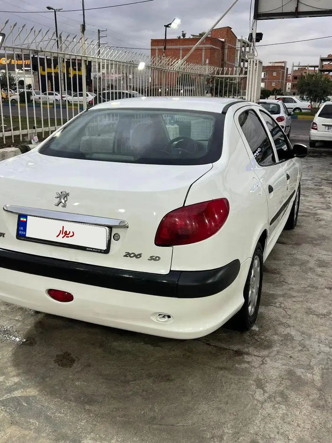 پژو ۲۰۶ صندوق دار v20 - 1391