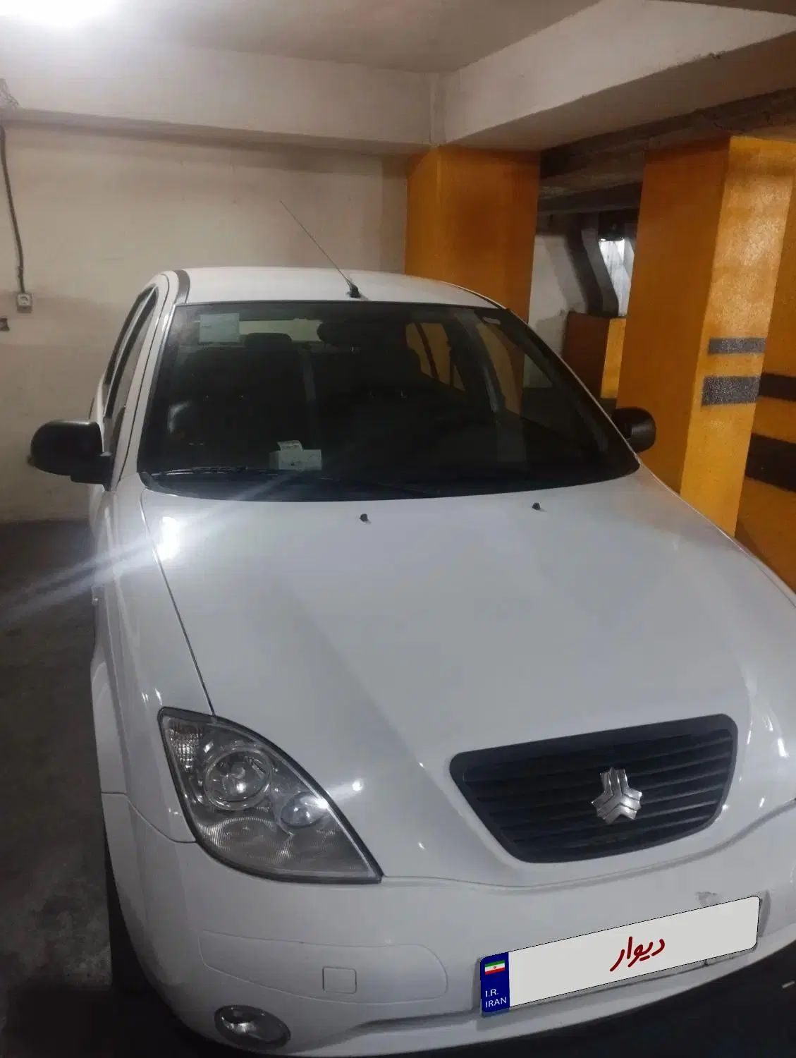 تیبا صندوق دار SX - 1399