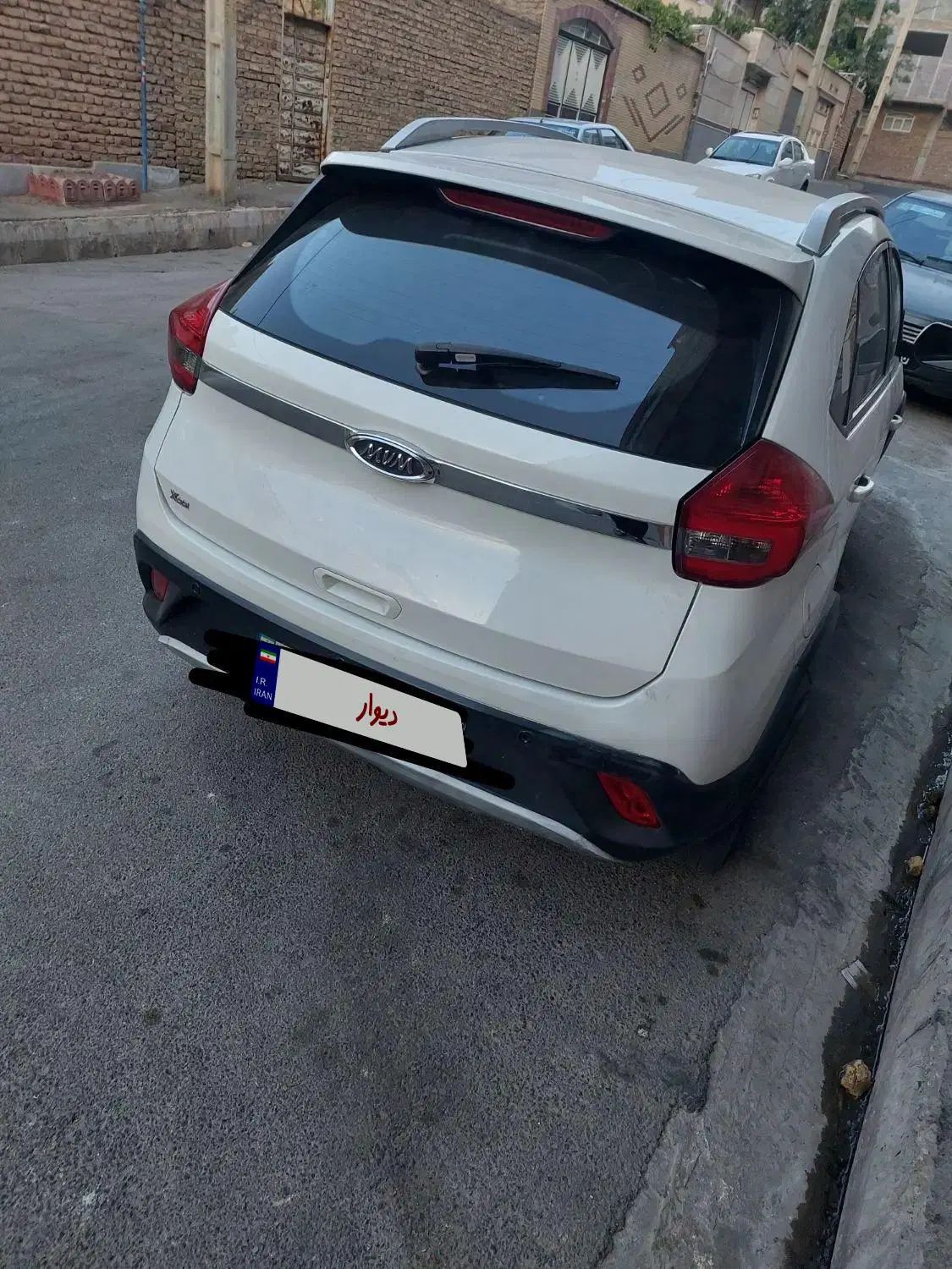 ام وی ام X22 دنده‌ای لاکچری - 1397