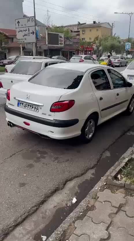 پژو ۲۰۶ صندوق دار v8 - 1395