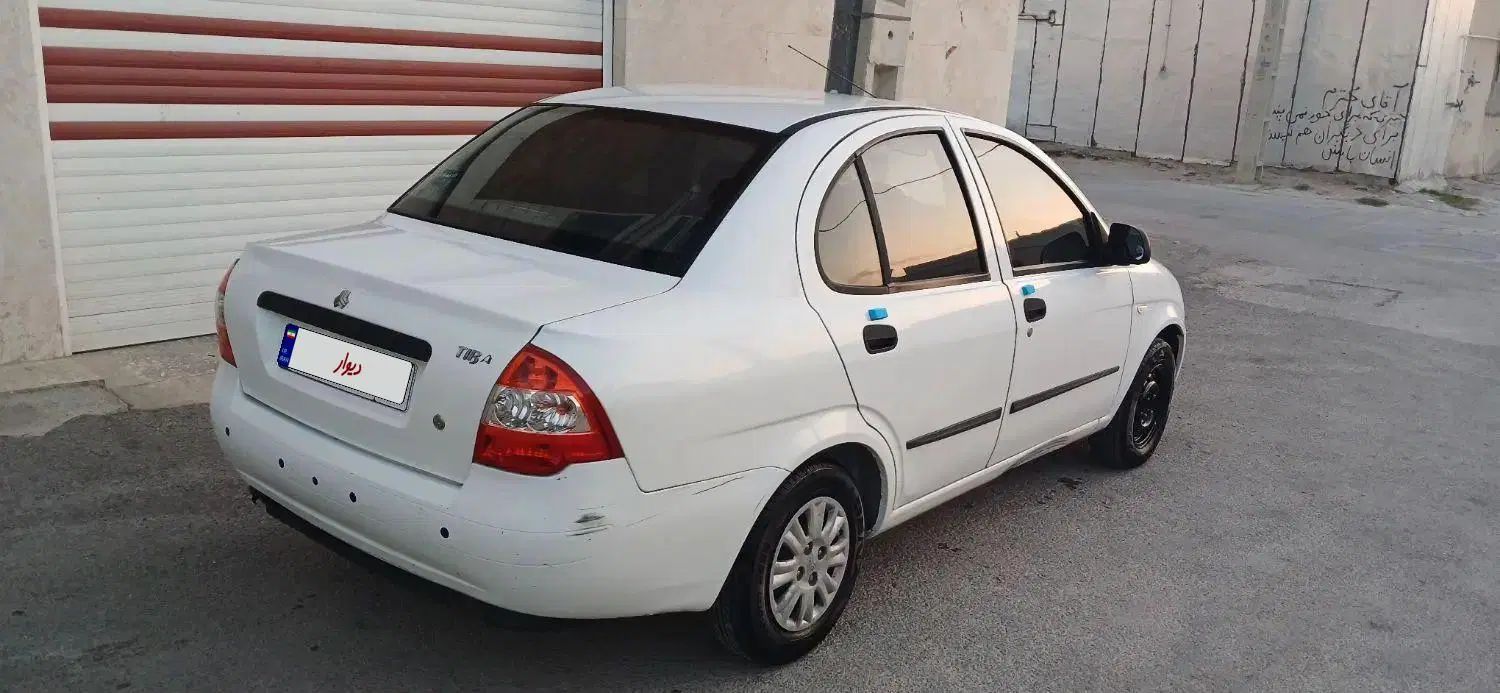 تیبا صندوق دار SX - 1401