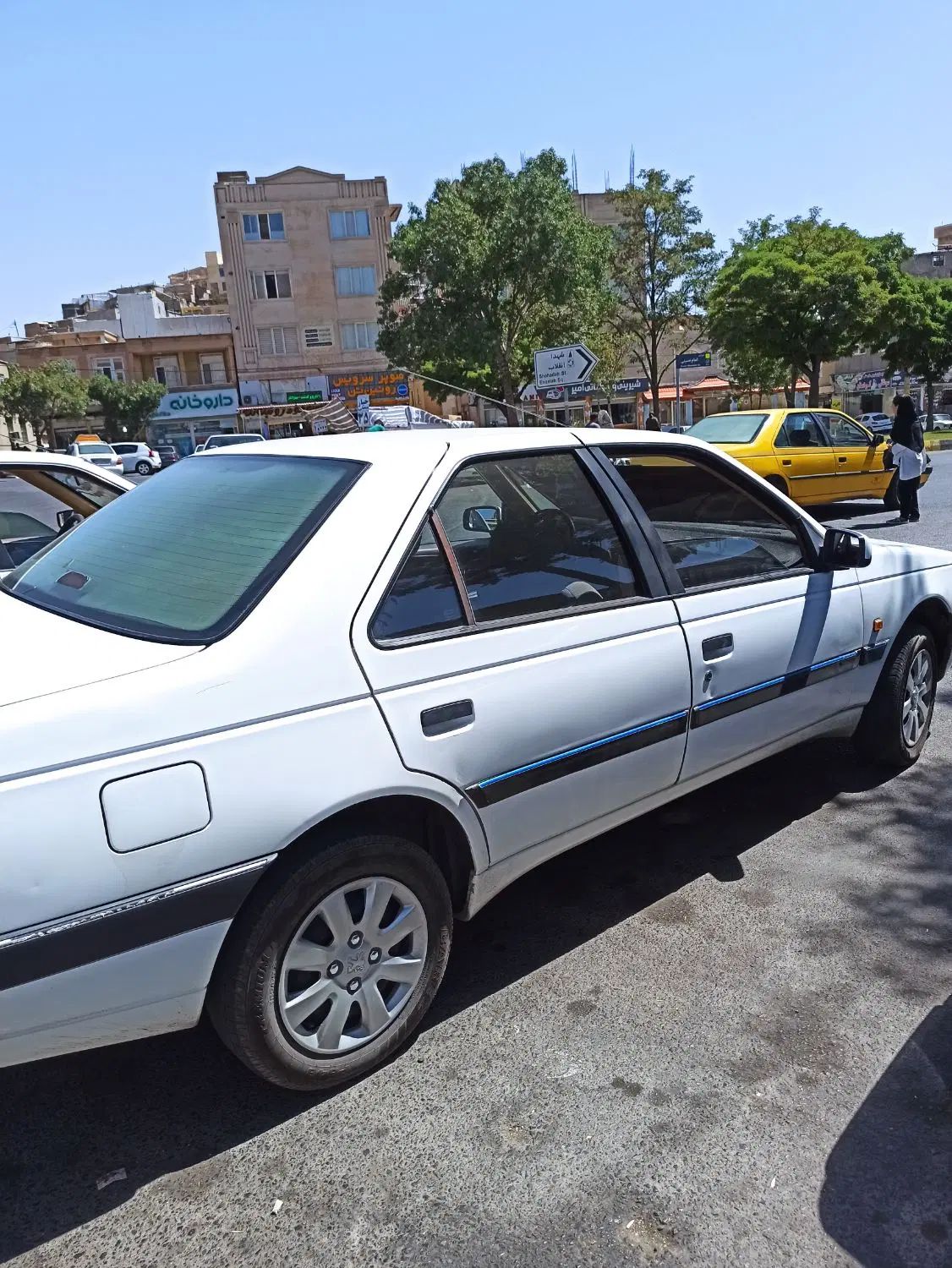 پژو 405 SLX بنزینی TU5 - 1390
