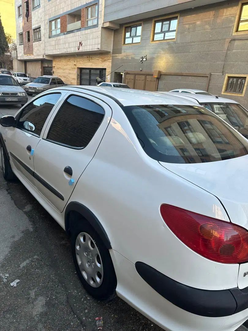 خودرو پژو، ۲۰۶ صندوق دار آگهی ann_20566022