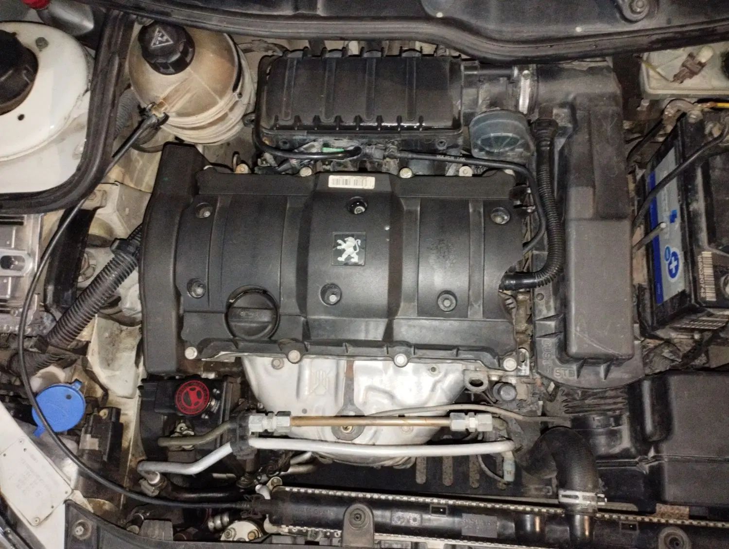 پژو ۲۰۶ صندوق دار v8 - 1389