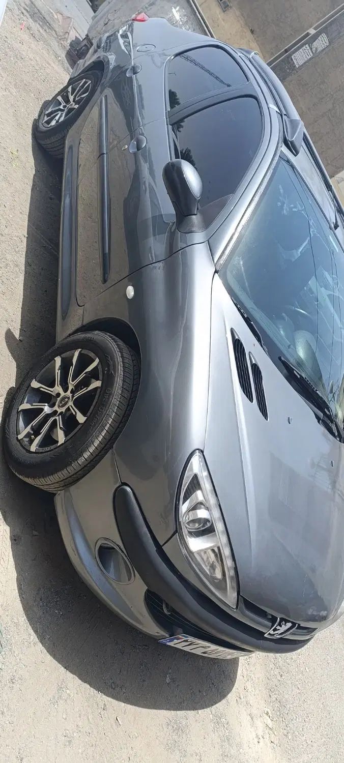 پژو ۲۰۶ صندوق دار v8 - 1386