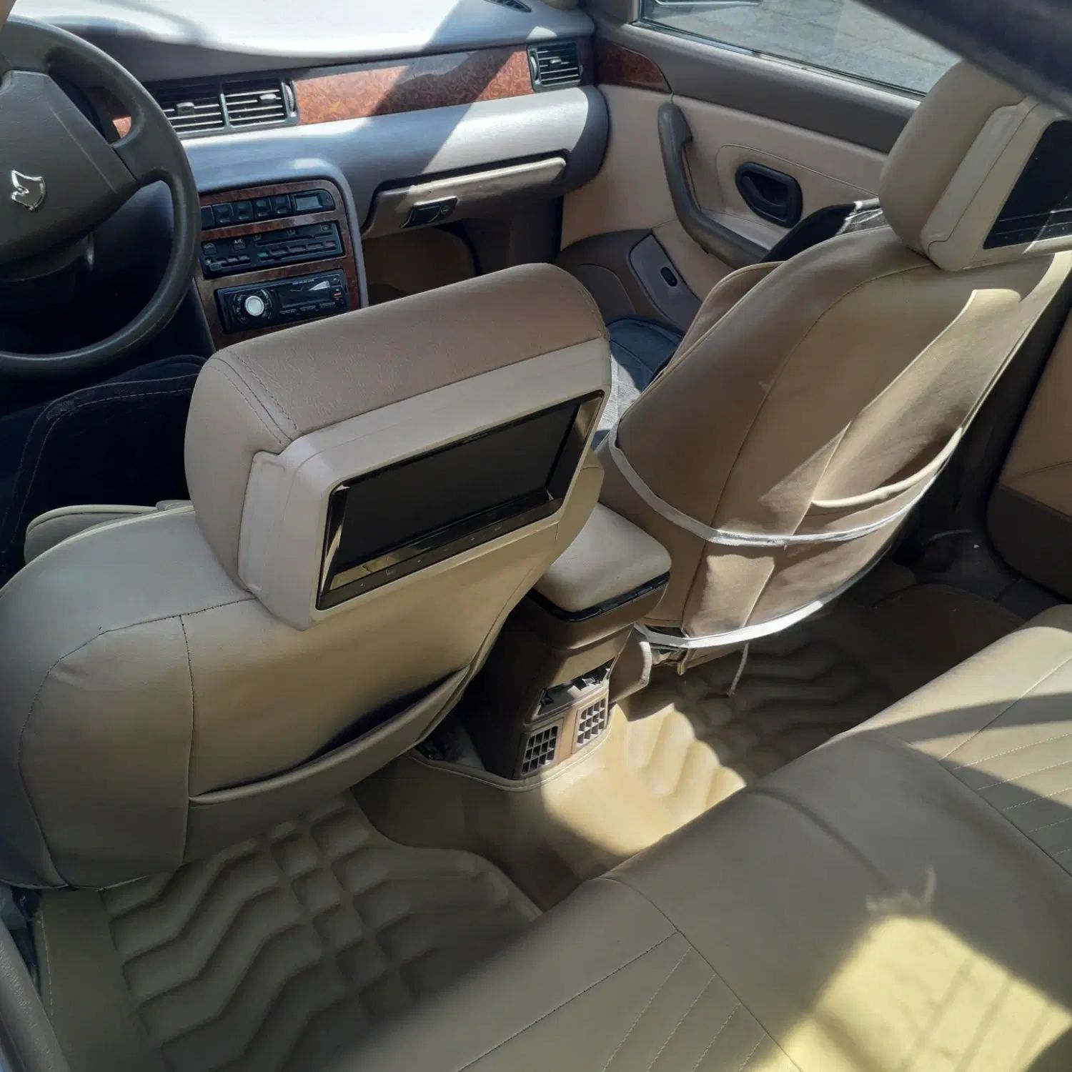 سمند LX XU7 - 1387