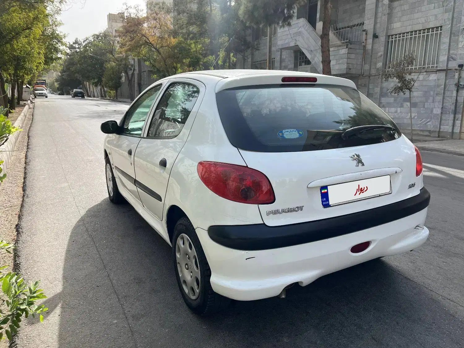 پژو 206 تیپ 5 - 1392