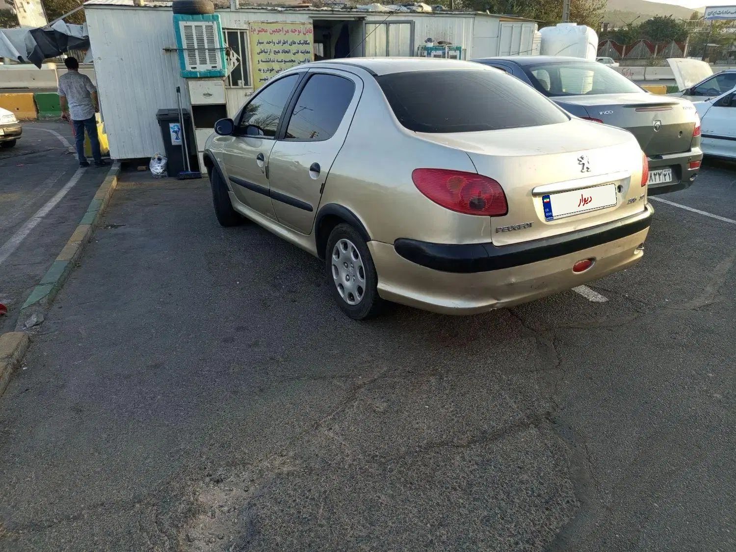 پژو ۲۰۶ صندوق دار v8 - 1386