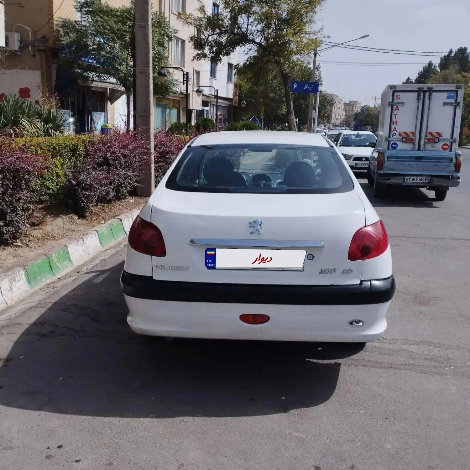 پژو ۲۰۶ صندوق دار v20 - 1389