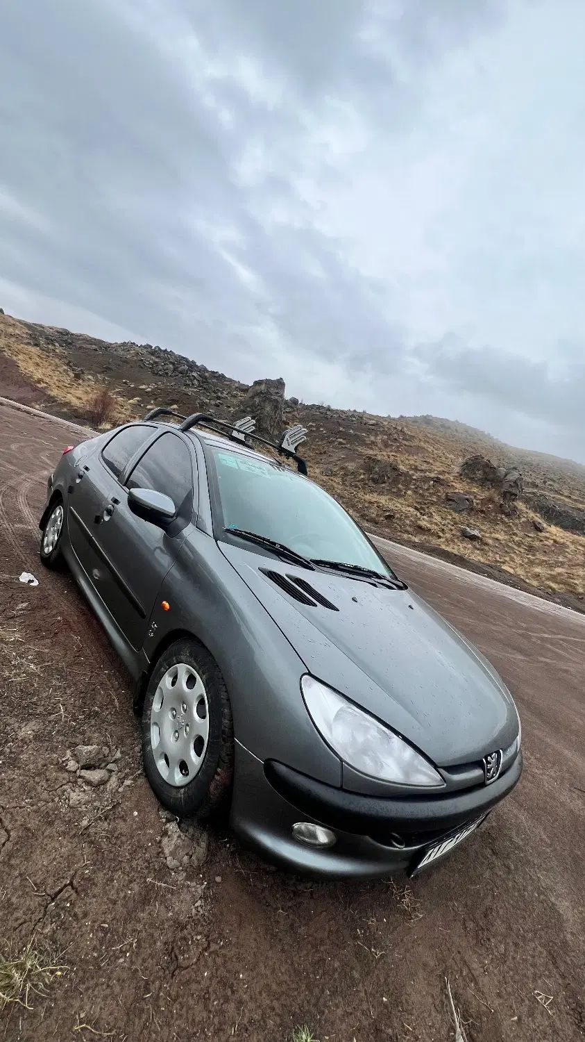 پژو ۲۰۶ صندوق دار v8 - 1395