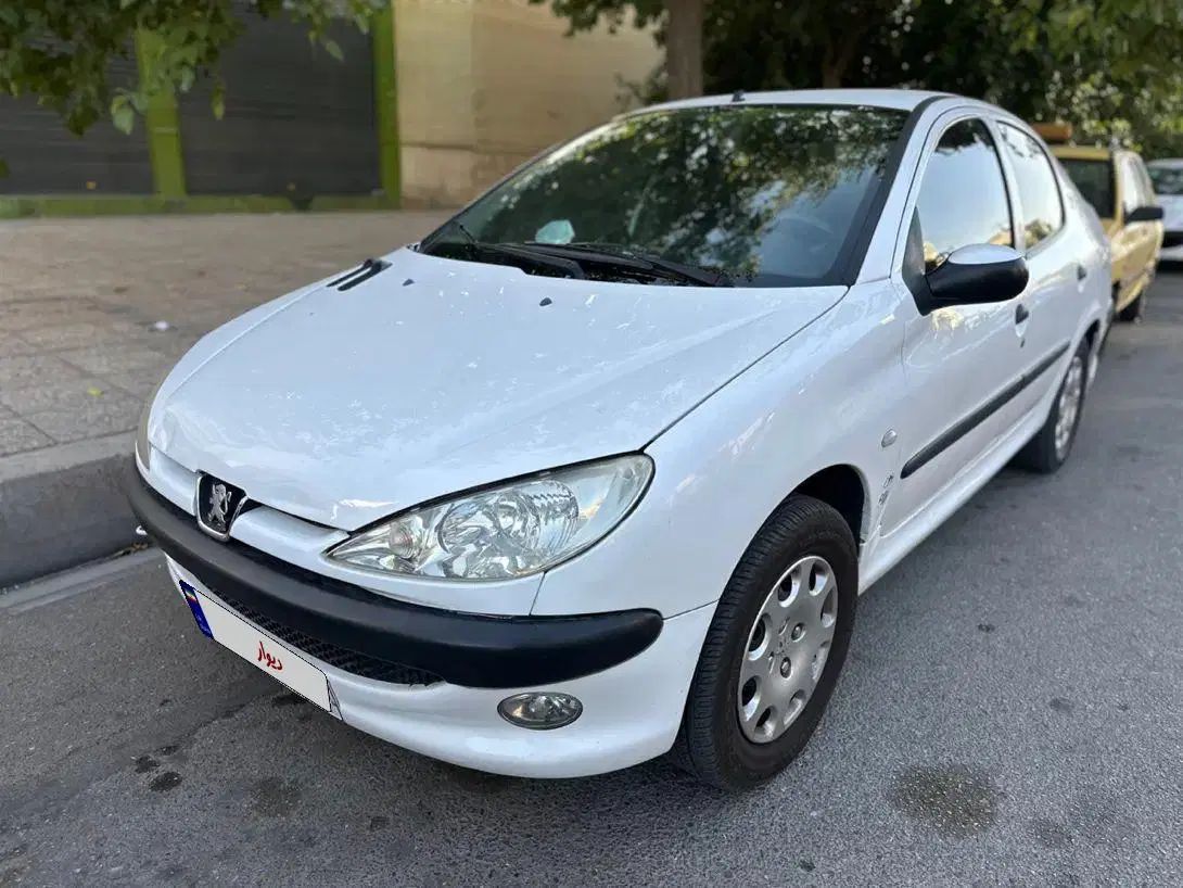 پژو ۲۰۶ صندوق دار v8 - 1399