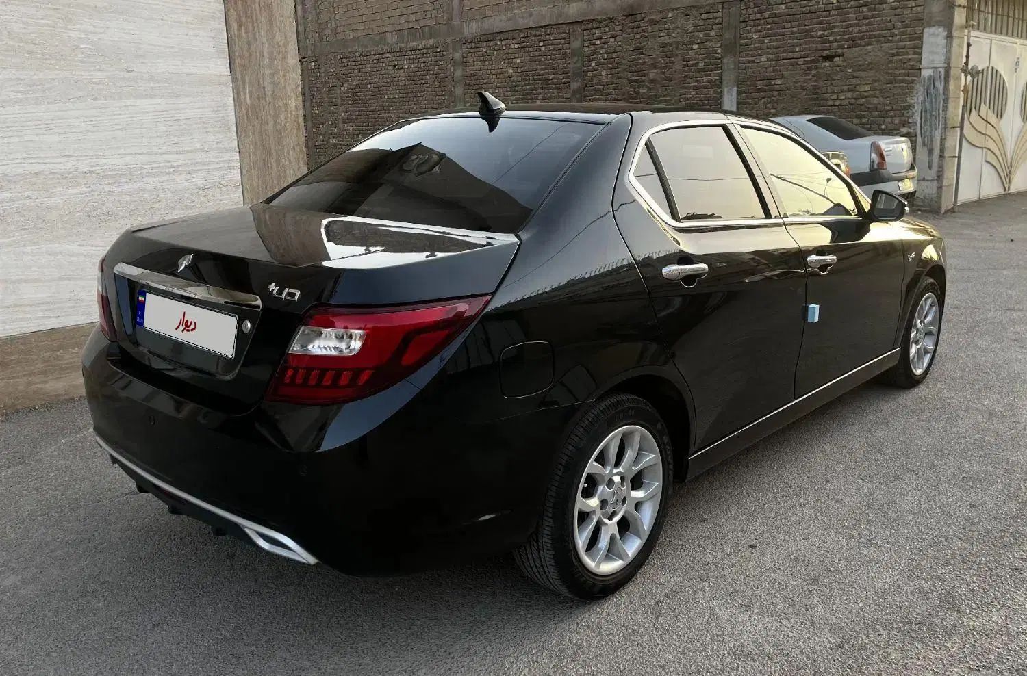 دنا پلاس توربو 6 دنده - 1402