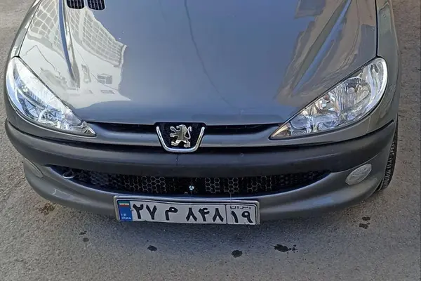 پژو ۲۰۶ صندوق دار v8 - 1393