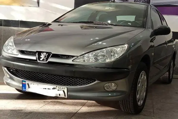 پژو ۲۰۶ صندوق دار v8 - 1395