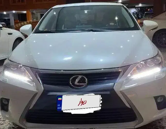 لکسوس CT 200H - 2012