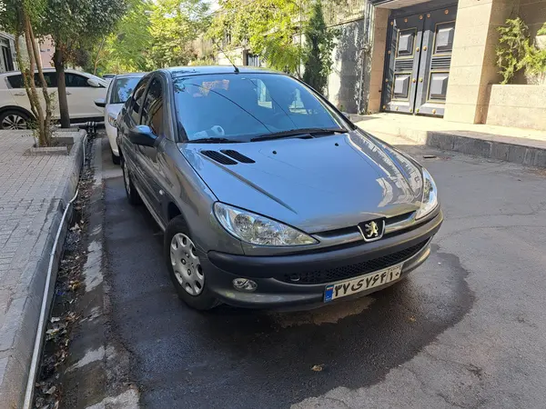 پژو ۲۰۶ صندوق دار v8 - 1395