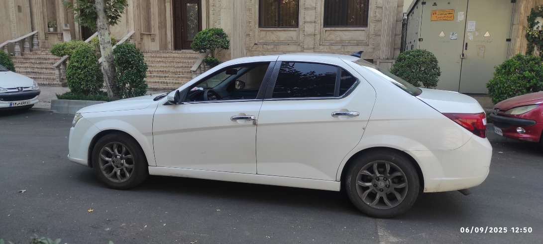 دنا پلاس توربو اتوماتیک - 1400