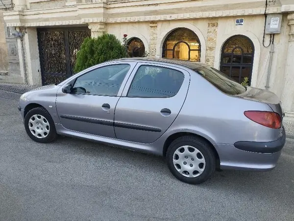 پژو ۲۰۶ صندوق دار v8 - 1394