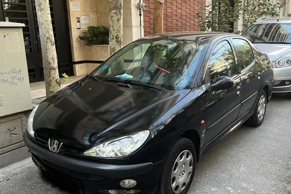 پژو ۲۰۶ صندوق دار v8 - 1390