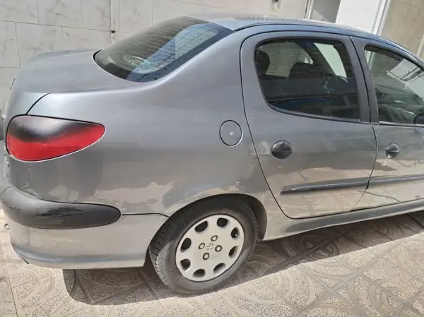 پژو ۲۰۶ صندوق دار v8 - 1386