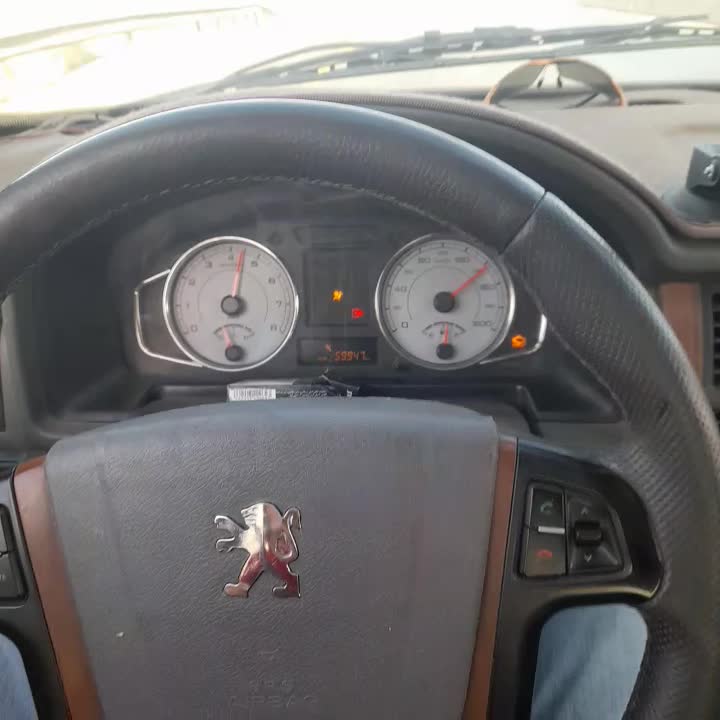 خودرو پژو، پارس آگهی ann_20624006
