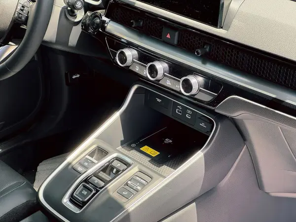 هوندا CR V هیبرید - 2024
