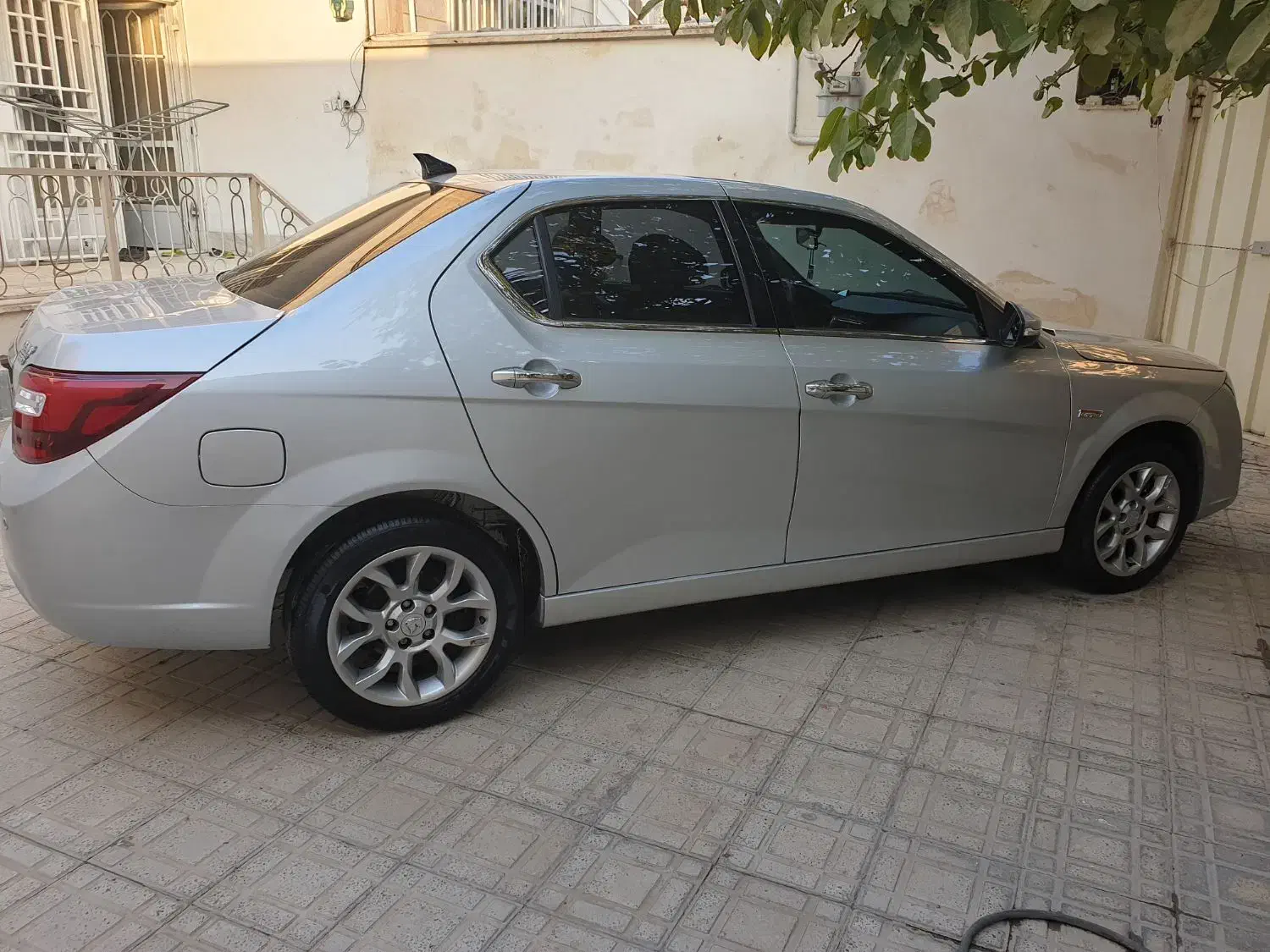 دنا پلاس توربو اتوماتیک - 1399
