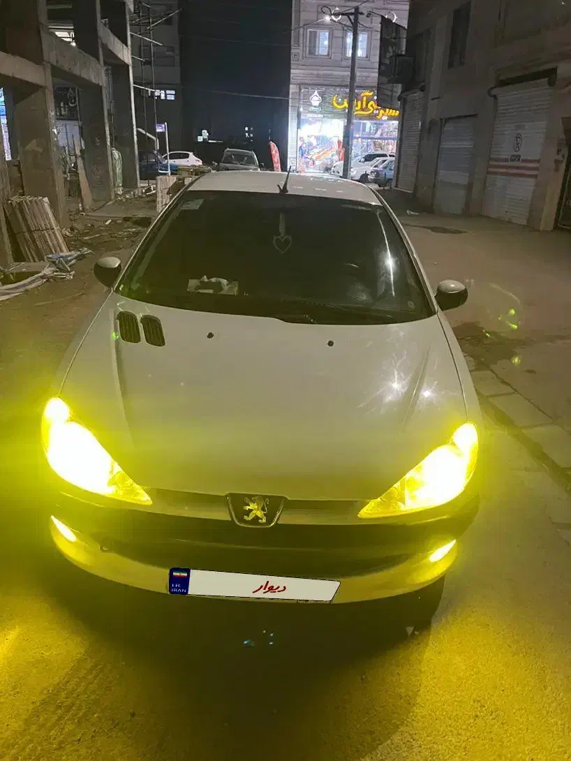 پژو 206 تیپ 3 - 1390