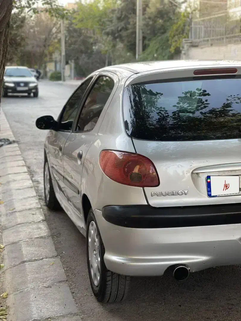پژو 206 تیپ 3 - 1385