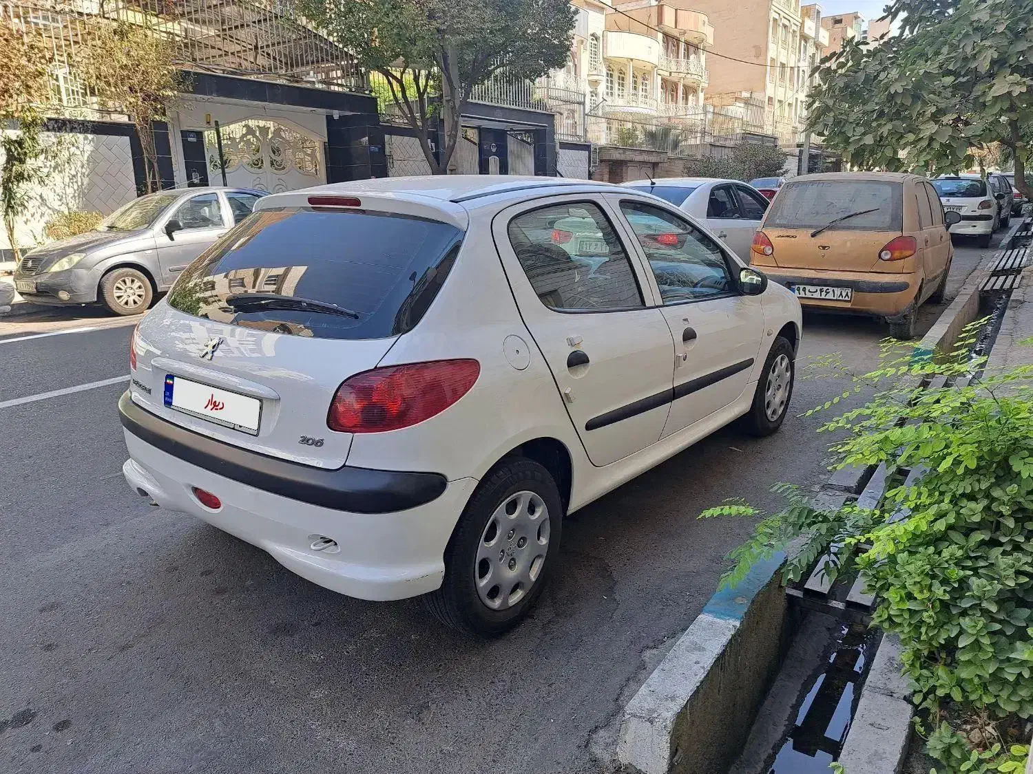 پژو 206 تیپ 2 - 1398
